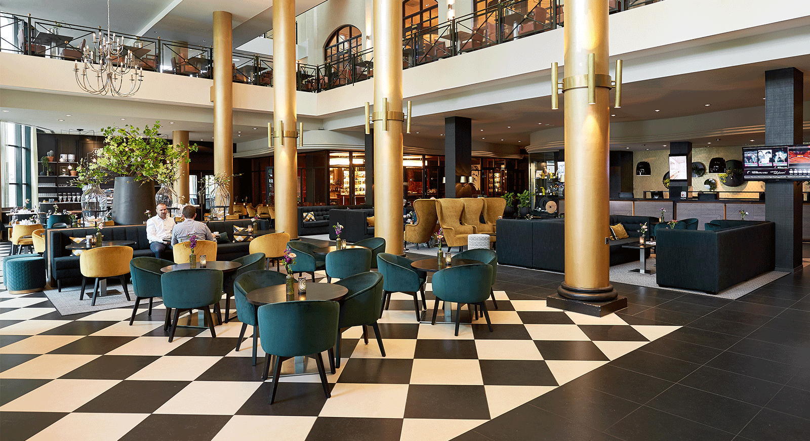 Theather-hotel-lobby-4